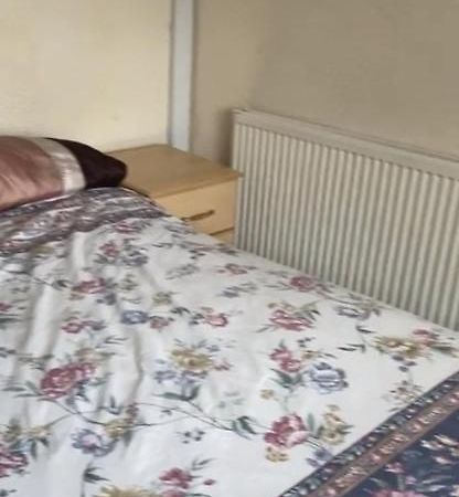 132 Apartment Bushbury Bagian luar foto