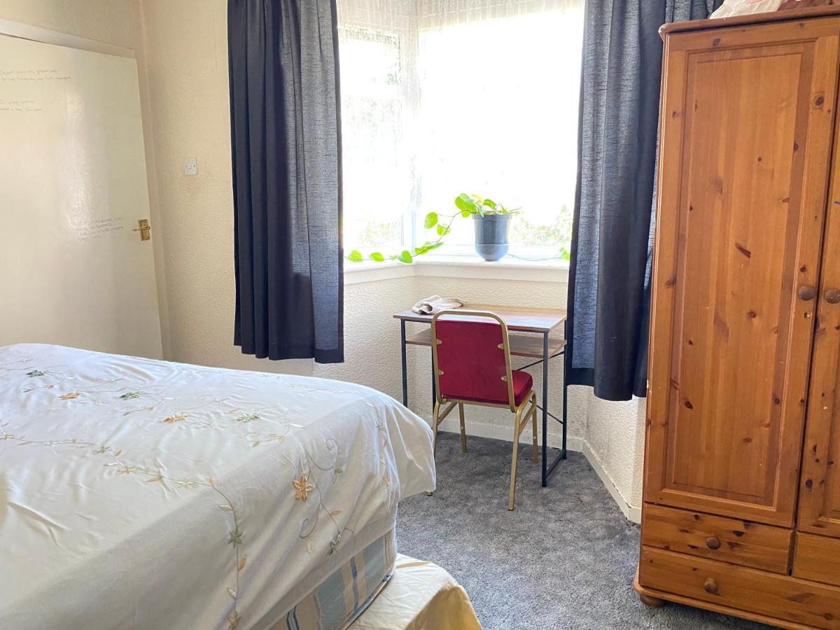 132 Apartment Bushbury Bagian luar foto